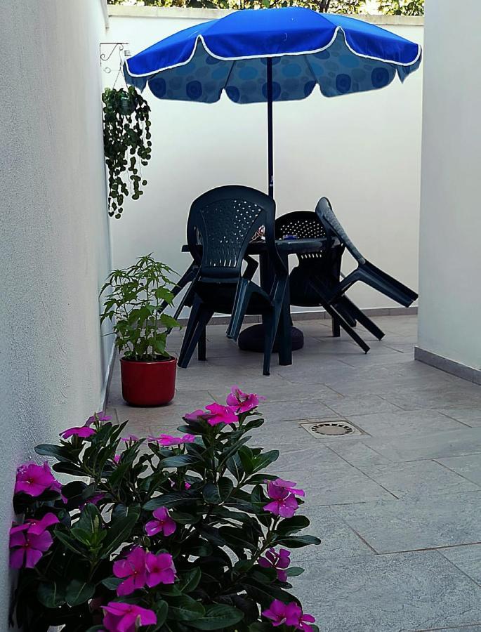 A Casa Di Sante Villa Arnesano Dış mekan fotoğraf